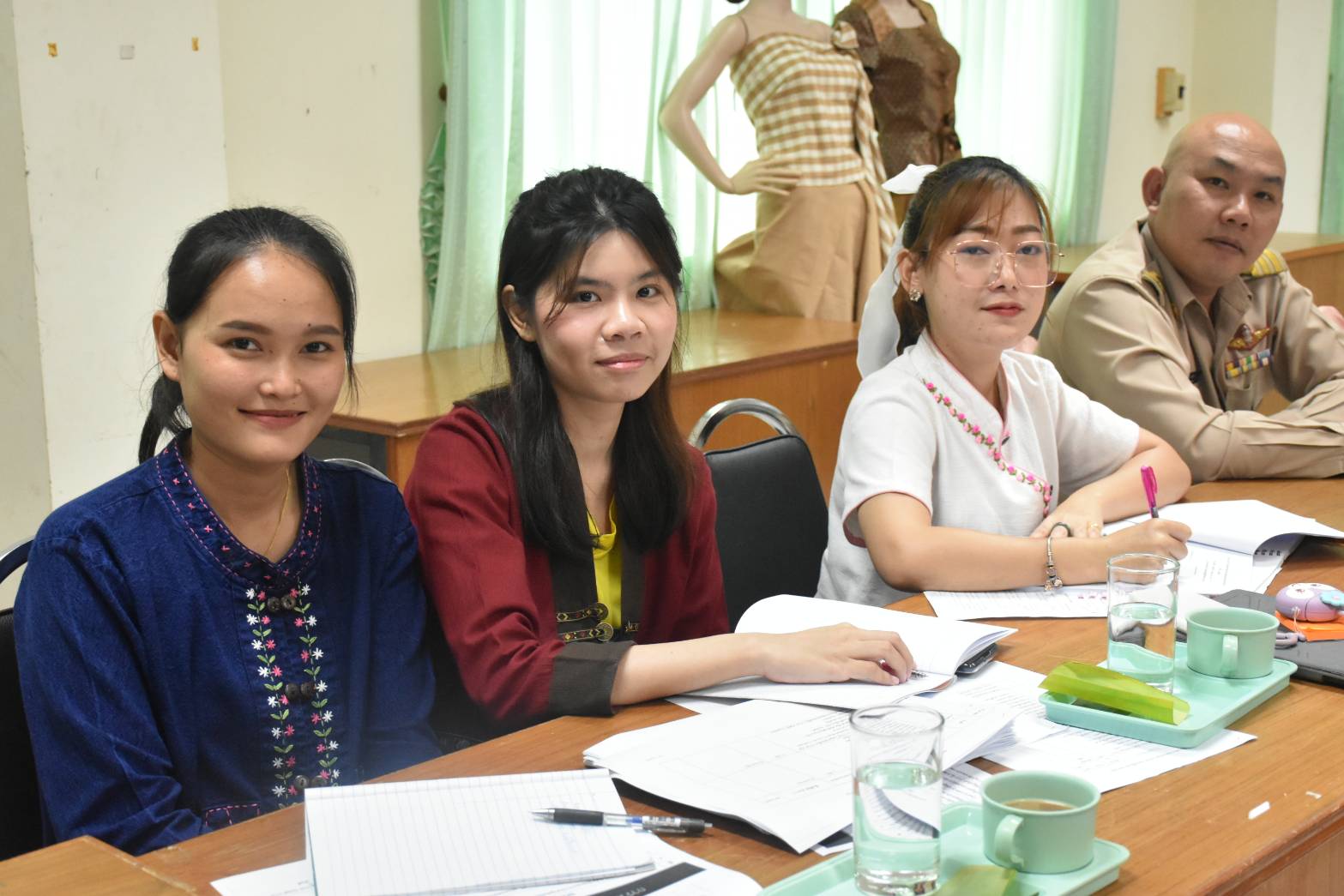 ? พช.มหาสารคาม ประชุมประจำเดือนสำนักงานพัฒนาชุมชนจังหวัดมหาสารคาม