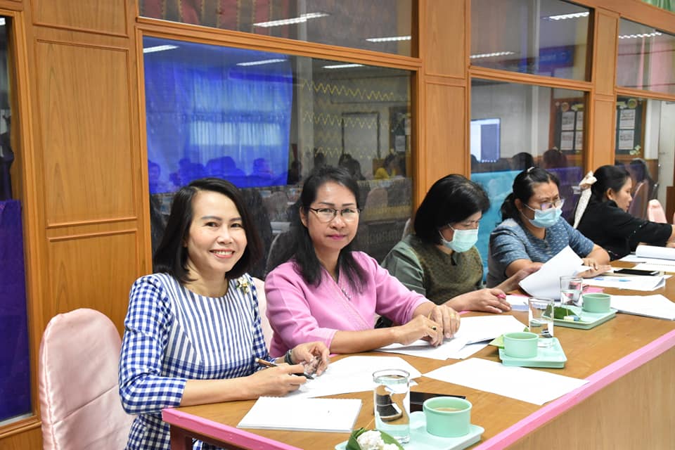 ประชุมเข้ม !! จังหวัดมหาสารคาม ประชุมเตรียมงาน “เส้นสายลายผ้า” ในงานประเพณีบุญเบิกฟ้าและงานกาชาดจังหวัดมหาสารคาม ประจำปี 2564