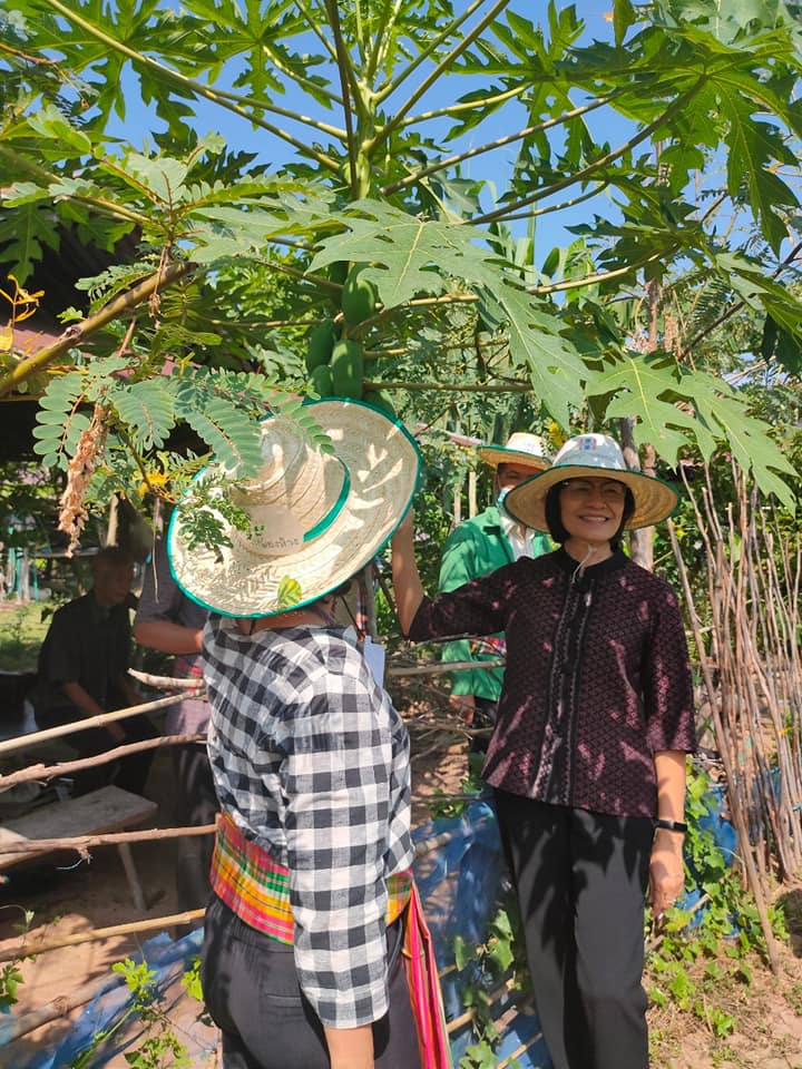 พช.มหาสารคาม​ นำทีมเฟ้นหากองทุนหมู่บ้านและชุมชนเมืองดีเด่น​ ประจำปี​ 2563