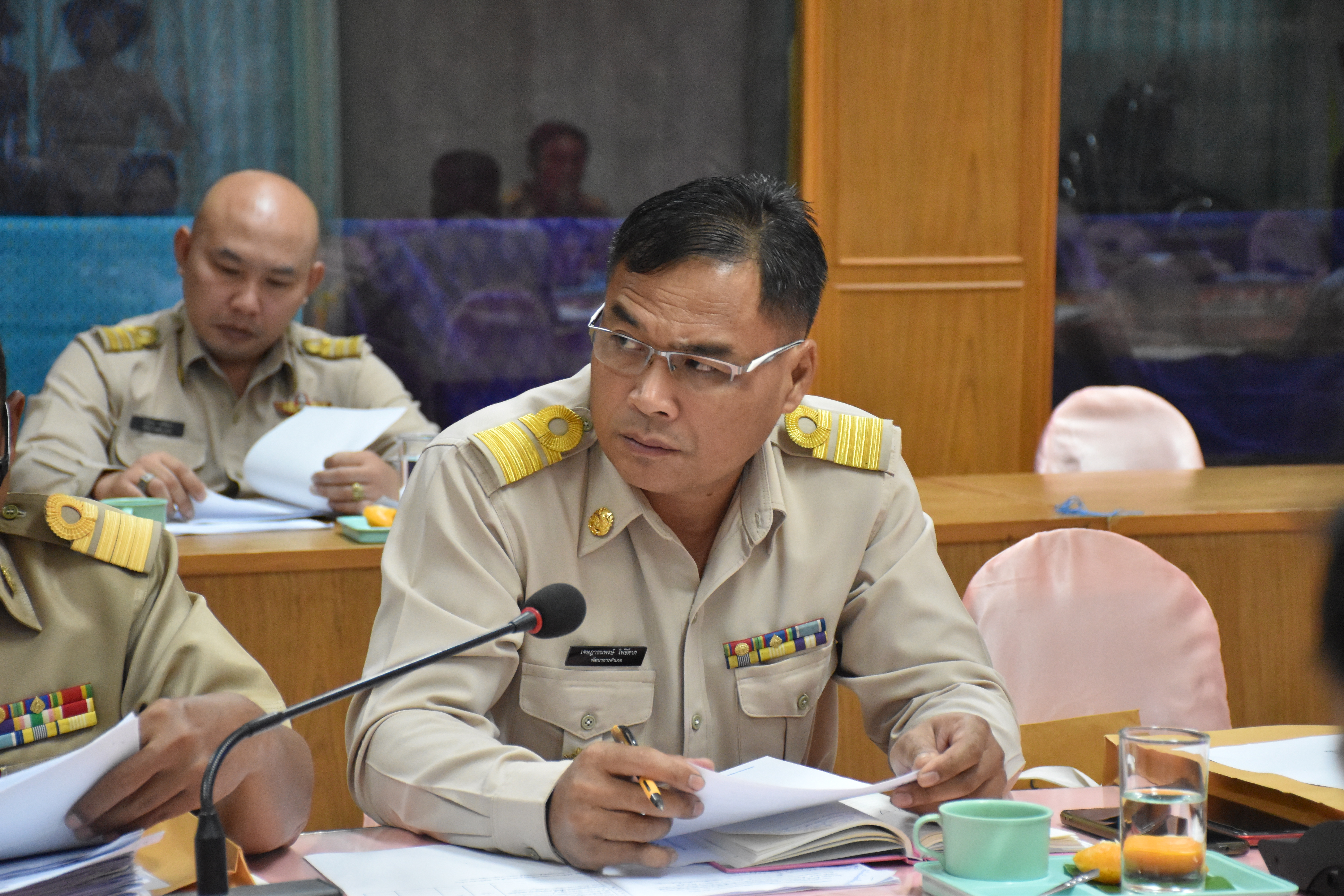 พช.มหาสารคาม​ ประชุมเตรียมความพร้อมสอบสัมภาษณ์ลูกจ้างเหมาบริการ ปฏิบัติภารกิจตามโครงการพัฒนาพื้นที่ต้นแบบการพัฒนาคุณภาพชีวิตตามหลักทฤษฎีใหม่ ประยุกต์สู่ “โคก หนอง นา โมเดล”