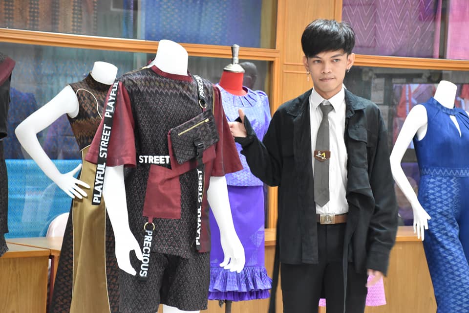 จังหวัดมหาสารคาม จัดประ กวดนักออกแบบรุ่นใหม่ (Young Designer)  วันที่​ 1 ธันวาคม 2563 เวลา 09.00 น. ณ ห้องประชุม 106 ศาลากลางจังหวัดมหาสารคาม  จังหวัดมหาสารคาม