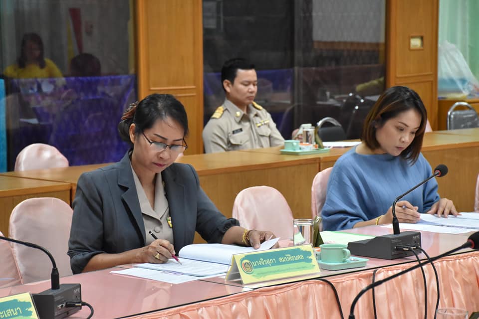 พช.มหาสารคาม จัดประชุมคณะอนุกรรมการบริหารกองทุนพัฒนาบทบาทสตรีระดับจังหวัดมหาสารคาม ครั้งที่ 10/2563