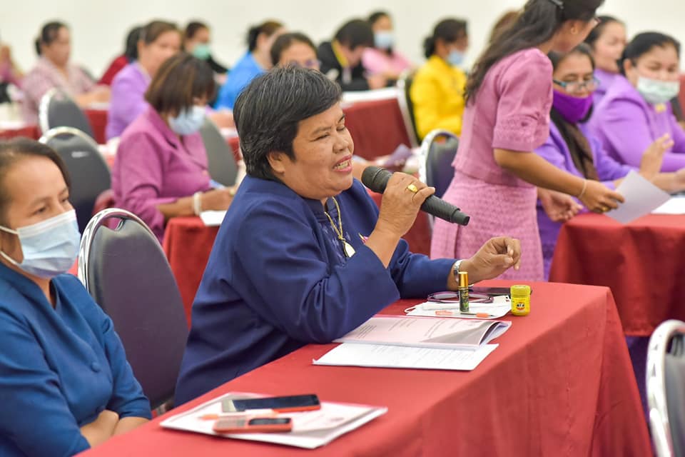 พช.มหาสารคาม ติดอาวุธทางปัญญา จัดโครงการเพิ่มประสิทธิภาพการปฏิบัติงานกองทุนพัฒนาบทบาทสตรี