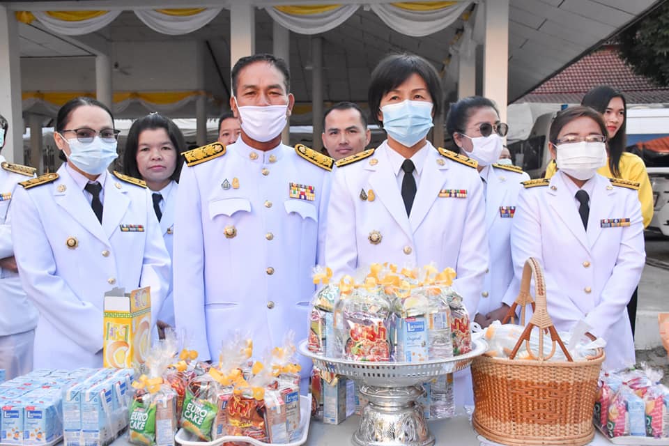 พช.มหาสารคาม ร่วมกิจกรรมเนื่องในวันคล้ายวันพระบรมราชสมภพพระบาทสมเด็จพระบรมชนกาธิเบศร มหาภูมิพลอดุลยเดชมหาราช บรมนาถบพิตร วันชาติ และวันพ่อแห่งชาติ 5 ธันวาคม 2563 ในวันเสาร์ที่ 5 ธันวาคม 2563