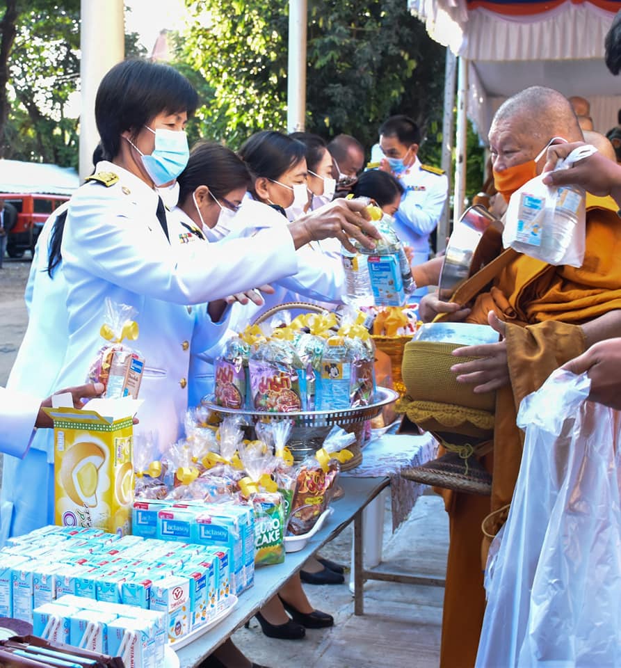 พช.มหาสารคาม ร่วมกิจกรรมเนื่องในวันคล้ายวันพระบรมราชสมภพพระบาทสมเด็จพระบรมชนกาธิเบศร มหาภูมิพลอดุลยเดชมหาราช บรมนาถบพิตร วันชาติ และวันพ่อแห่งชาติ 5 ธันวาคม 2563 ในวันเสาร์ที่ 5 ธันวาคม 2563