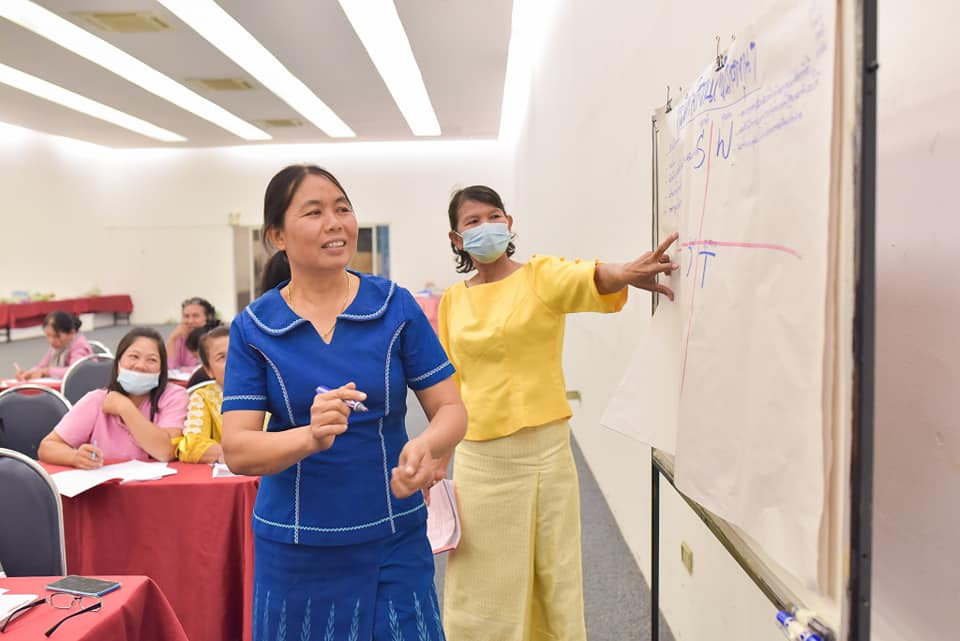 พช.มหาสารคาม ติดอาวุธทางปัญญา จัดโครงการเพิ่มประสิทธิภาพการปฏิบัติงานกองทุนพัฒนาบทบาทสตรี