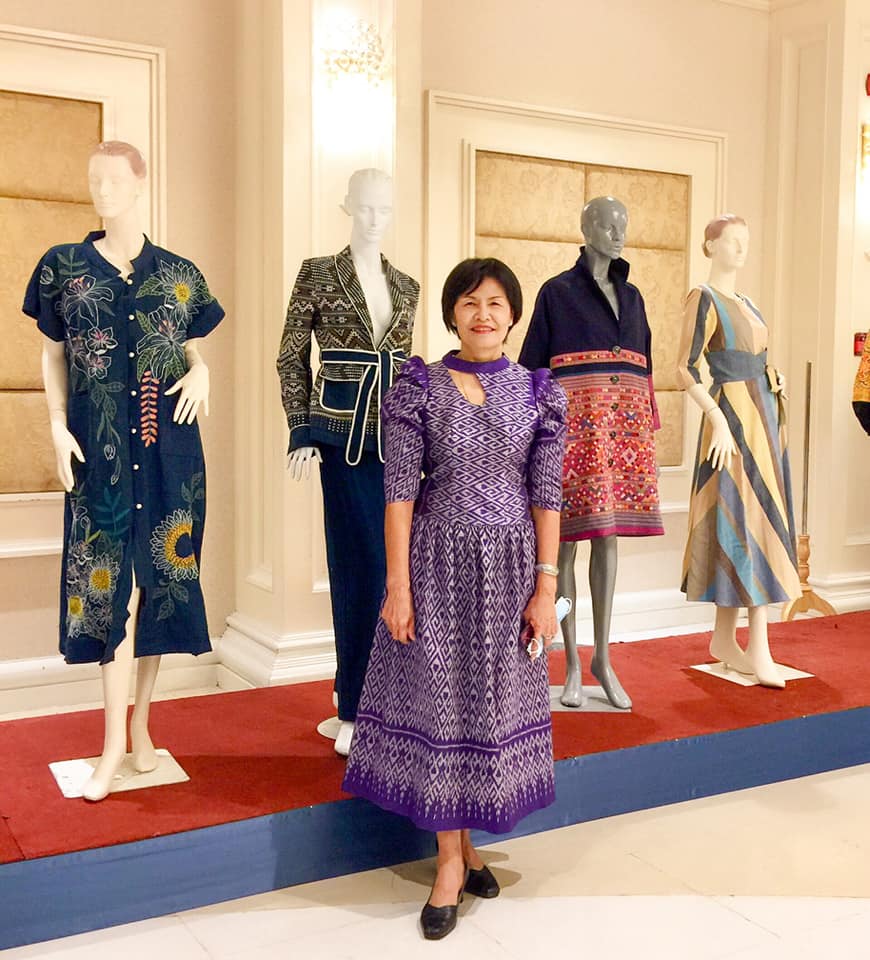 จังหวัดมหาสารคาม ร่วมพิธีเปิดงานกาล่าไนท์ ตามโครงการสืบสานภูมิปัญญา OTOP ผ้าไทย และเผยแพร่อัตลักษณ์ผ้าแห่งสยาม