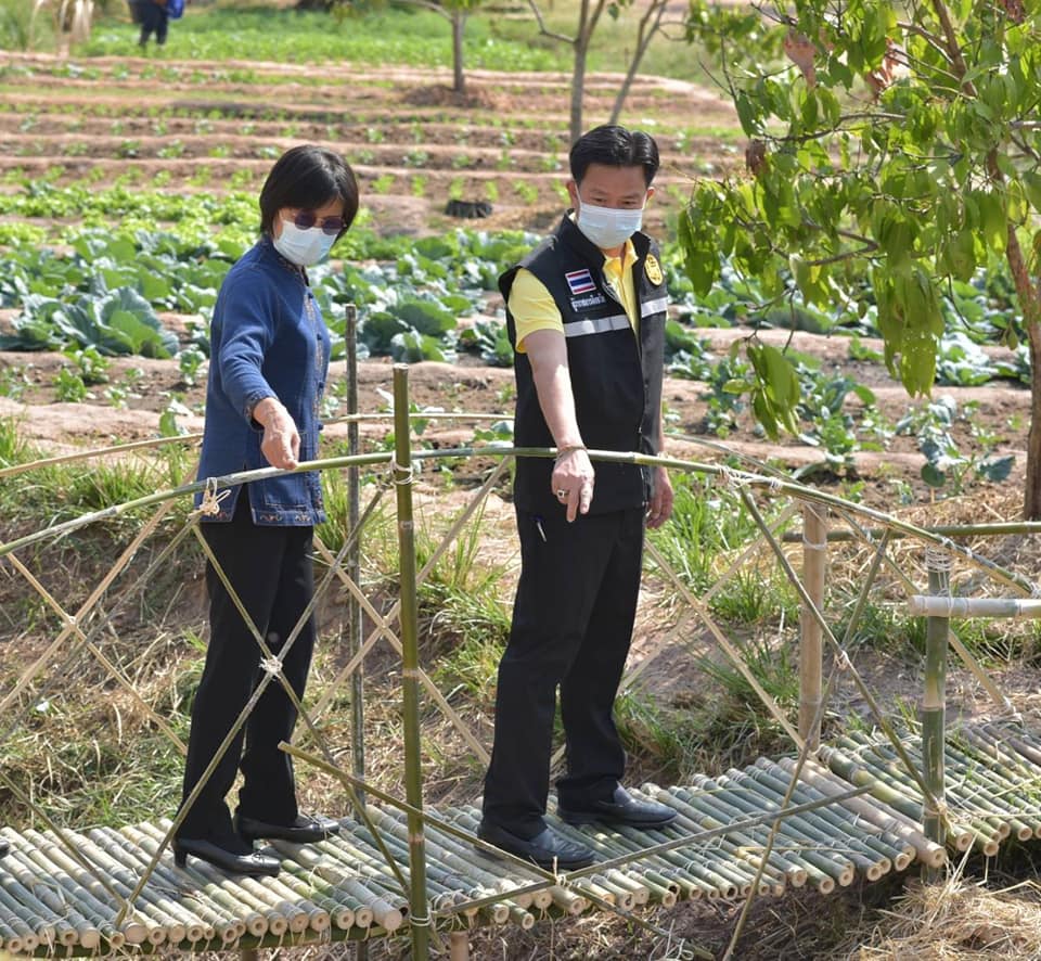 ผู้ว่าราชการจังหวัดมหาสารคาม เปิดกิจกรรมฝึกอบรมเพิ่มทักษะระยะสั้นการพัฒนากสิกรรมสู่ระบบเศรษฐกิจพอเพียง รูปแบบ โคก หนอง นา โมเดล รุ่นที่ 6