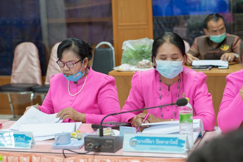 พช. มหาสารคาม ดำเนินการประชุมคณะทำงานขับเคลื่อนกองทุนพัฒนาบทบาทสตรีจังหวัดมหาสารคาม ครั้งที่ 3/2564