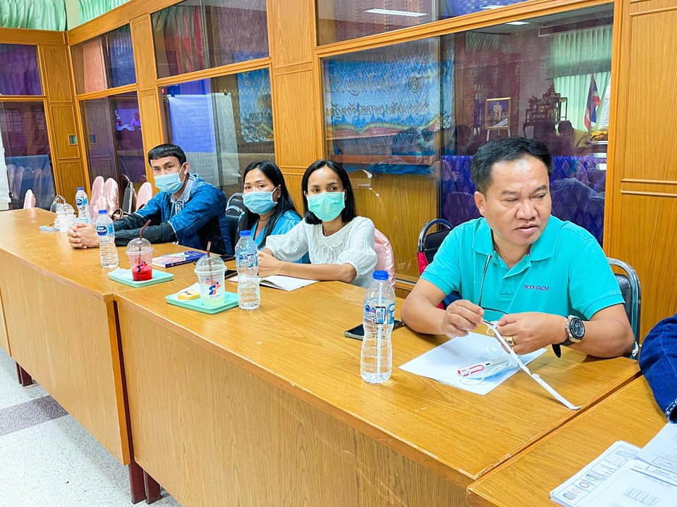 พช.มหาสารคาม ร่วมประชุมเพื่อซักซ้อมความเข้าใจการดำเนินงานโครงการพัฒนาพื้นที่ต้นแบบการพัฒนาคุณภาพชีวิตตามหลักทฤษฎีใหม่ ประยุกต์สู่ “โคก หนอง นา โมเดล” ผ่านระบบวีดิทัศน์ทางไกล (Video Conference)
