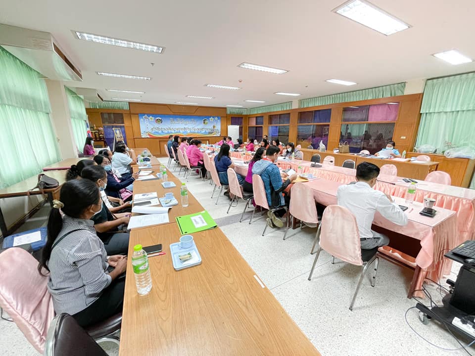 พช. มหาสารคาม ดำเนินการประชุมคณะทำงานขับเคลื่อนกองทุนพัฒนาบทบาทสตรีจังหวัดมหาสารคาม ครั้งที่ 3/2564