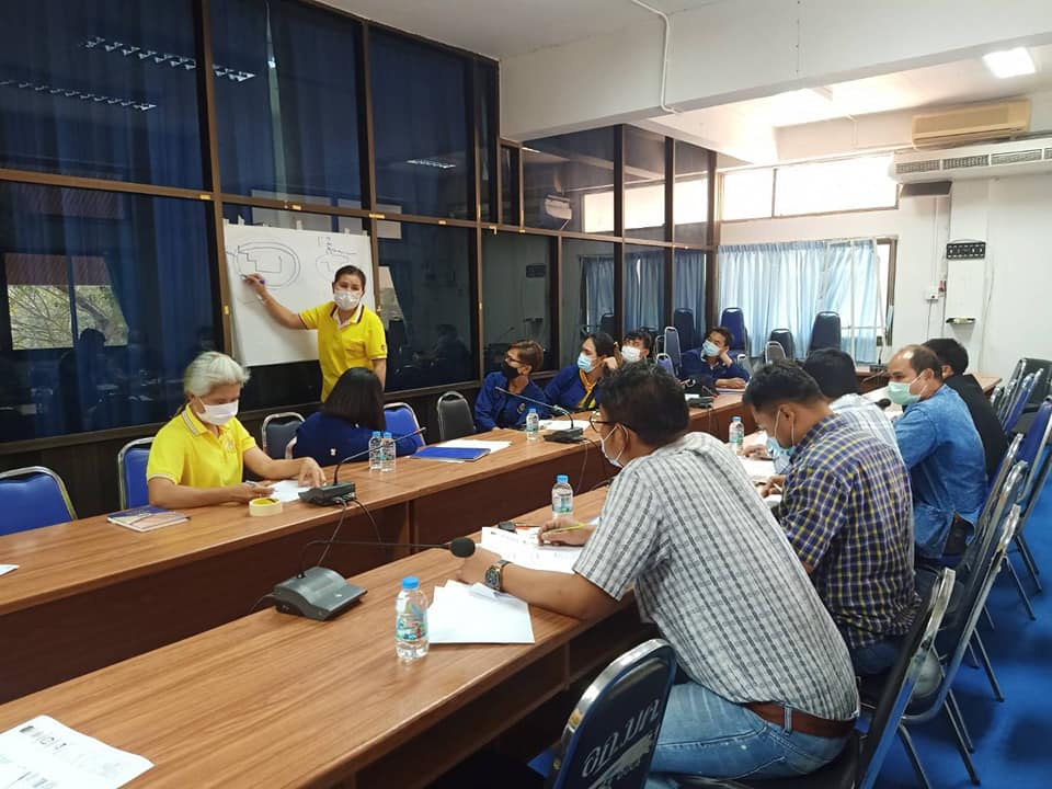 สพอ.ยางสีสุราช ประชุมสร้างความรู้ความเข้าใจ​ในแบบแปลนมาตรฐาน​ โคก​ หนอง​ นา​ โมเดล