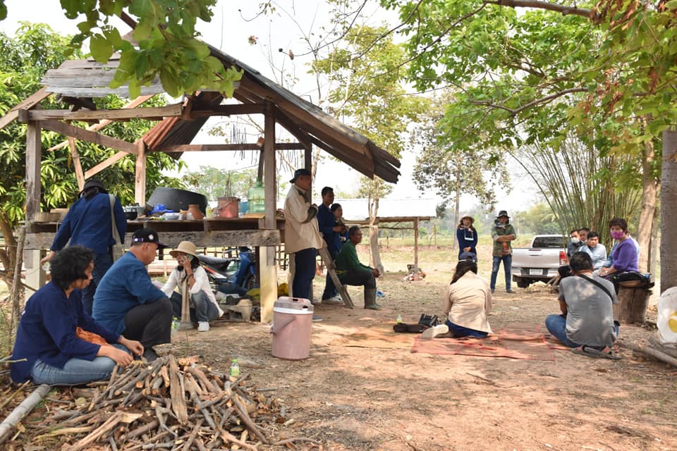 ผู้ตรวจราชการกรมการพัฒนาชุมชน ลงพื้นที่ตรวจติดตามการดำเนินงานโครงการพัฒนาพื้นที่ต้นแบบการพัฒนาคุณภาพชีวิต ตามหลักทฤษฎีใหม่ ประยุกต์สู่ “โคก หนอง นา โมเดล” พื้นที่อำเภอนาเชือก จังหวัดมหาสารคาม