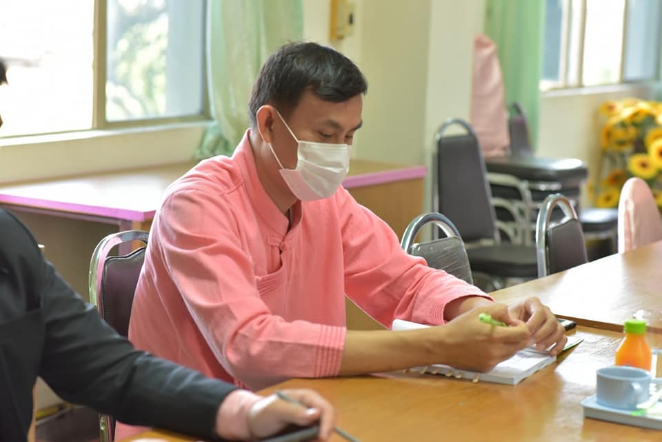 ผู้ว่าฯ มหาสารคาม ประชุมอนุมัติเงินกองทุนพัฒนาบทบาทสตรี