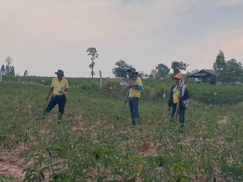 สพอ.กุดรัง​ ยกทีมลงพื้นที่ติดตามความก้าวหน้าการปรับพื้นที่​”โคก​ หนอง​ นา​ โมเดล”