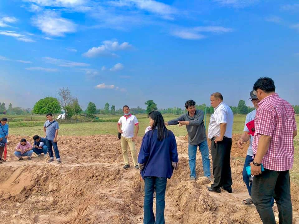 ชาวบ้านปลื้ม​ นายอำเภอนาเชือก​ ลงพื้นที่ติดตามให้กำลังใจ​ทำ​”โคก​ หนองนา​ โมเดล”