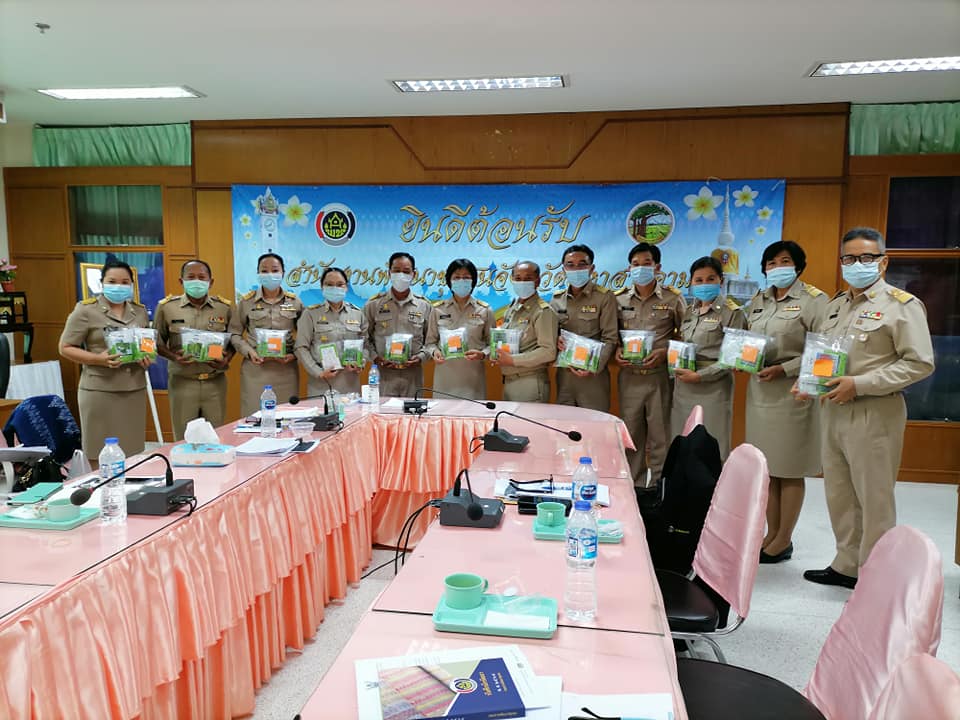 พช.มหาสารคาม ส่งมอบเมล็ดพันธ์ุให้ 13 อำเภอ ดำเนินการน้อมนำแนวพระราชดิริสมเด็จพระกนิษฐาธิราชเจ้า กรมสมเด็จพระเทพรัตนราชสุดาฯ สยามบรมราชกุมารี สร้างความมั่นคงทางอาหาร สู่ปฏิบัติการ 90 วัน ปลูกผักสวนครัวเพื่อสร้างความมั่นคงทางอาหาร ระยะที่ 2