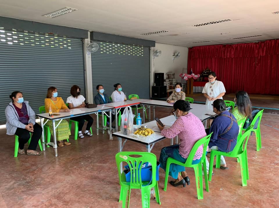 สตรีเมือง​มหาสารคาม​ ร่วมประชุมคณะขับเคลื่อนกองทุนพัฒนาบทบาทสตรี