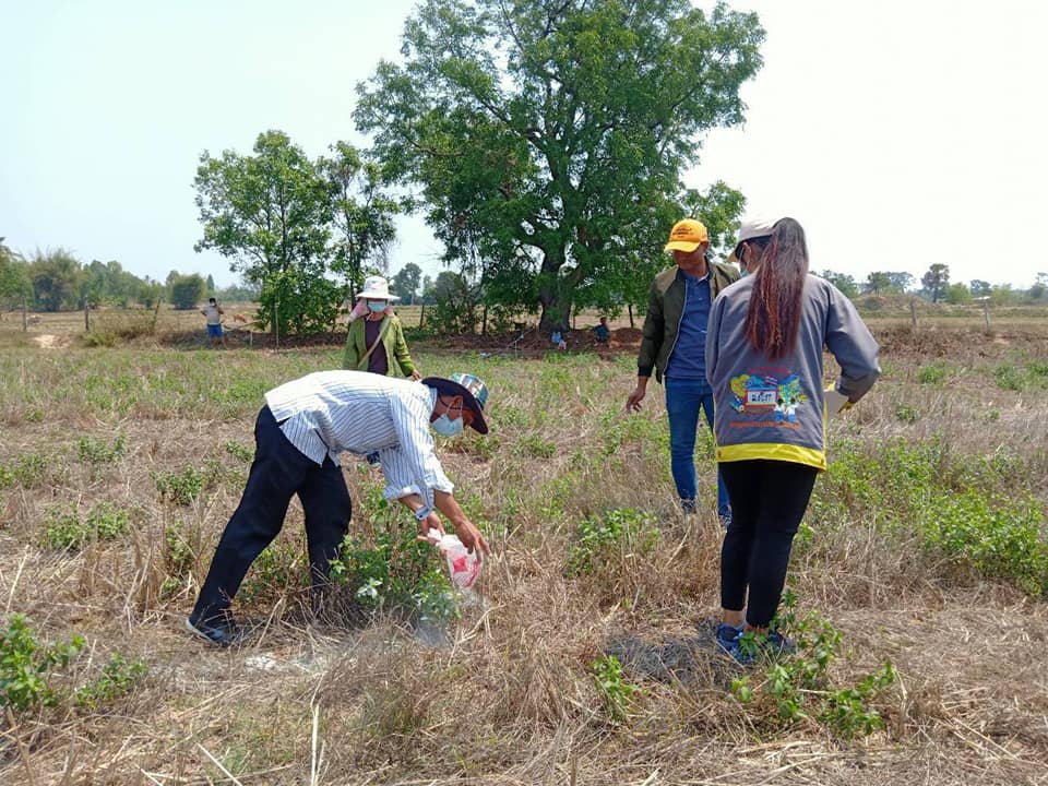 ทีม​ โคก​ หนอง​ นา​ อำเภอนาเชือก​ ลงพื้นที่รังวัดแบบแปลน