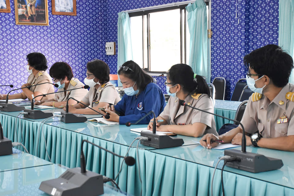 ผู้ตรวจราชการกรมการพัฒนาชุมชน ลงพื้นที่ตรวจติดตามการดำเนินงานโครงการพัฒนาพื้นที่ต้นแบบการพัฒนาคุณภาพชีวิต ตามหลักทฤษฎีใหม่ ประยุกต์สู่ “โคก หนอง นา พช.” พื้นที่อำเภอกันทรวิชัย จังหวัดมหาสารคาม