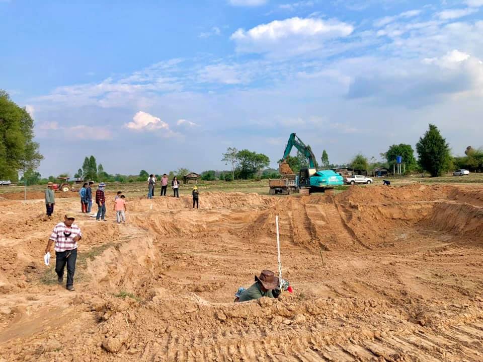 ชาวบ้านปลื้ม​ นายอำเภอนาเชือก​ ลงพื้นที่ติดตามให้กำลังใจ​ทำ​”โคก​ หนองนา​ โมเดล”