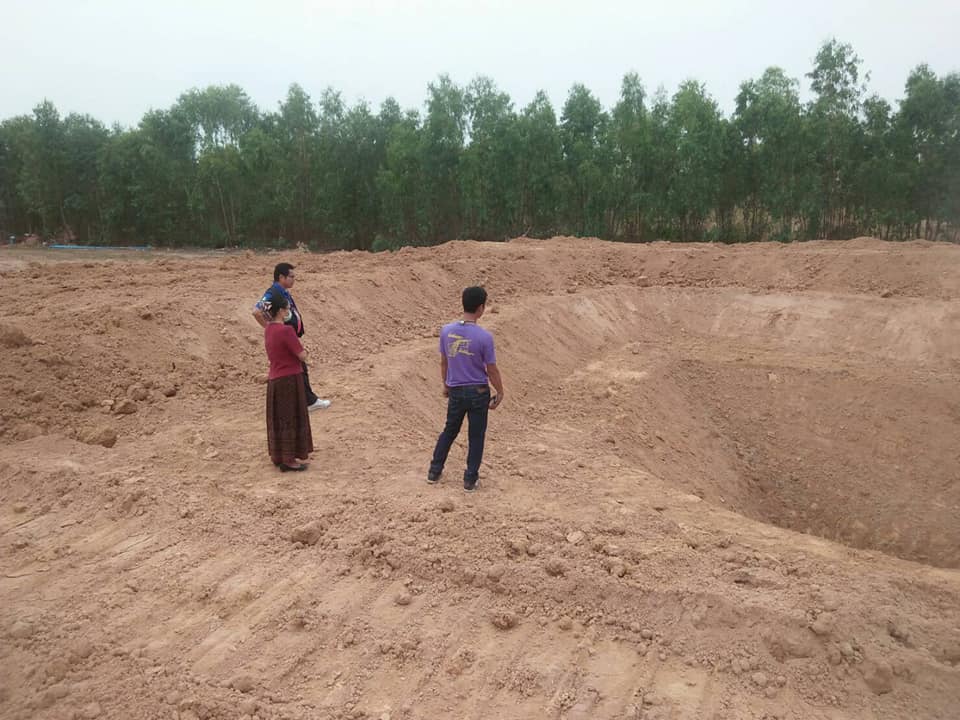 สำนักงานพัฒนาชุมชนอำเภอแกดำ​ ลงพื้นที่สำรวจแปลงครัวเรือนต้นแบบ​ การพัฒนาคุณภาพชีวิตตามหลักทฤษฎีใหม่ ประยุกต์สู่ “โคก หนอง นา โมเดล”