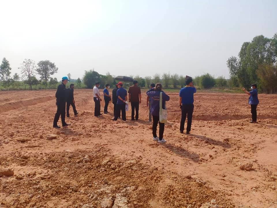 สพอ.โกสุมพิสัย​ พร้อมรับคณะเจ้าหน้าที่​ ปปช.​ ตรวจการดำเนินงานของผู้รับจ้าง ฯ​โครงการ​ “โคก​ หนอง​ นา​ โมเดล”
