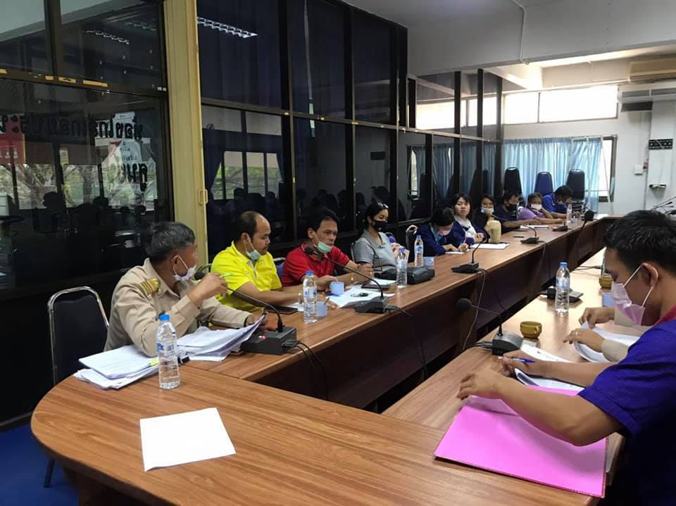 สพอ.ยางสีสุราช​ จัดประชุมตรวจรับงานจ้าง​ขุดปรับพื้นที่โคก​ หนอง​ นา​ โมเดล