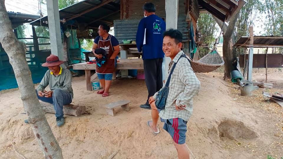 ทีม​ สพอ.ยางสีสุราช​ ลงพื้นที่ปักหมุดแปลงครัวเรือนต้นแบบ​ “โคก​ หนอง​ นา​ โมเดล”