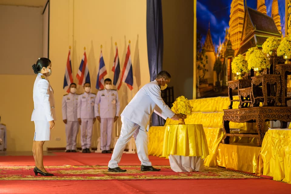 พช.มหาสารคาม เข้าร่วมงานรัฐพิธีถวายราชสักการะเนื่องใน “วันที่ระลึกพระบาทสมเด็จพระนั่งเกล้าเจ้าอยู่หัว พระเจษฎาราชเจ้า”