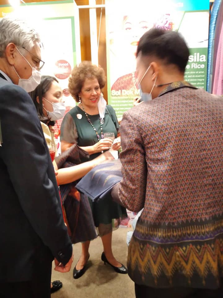 ผู้ว่าฯ​ มหาสารคาม​ นำทีมแสดงศักยภาพด้านการท่องเที่ยว ผลิตภัณฑ์  OTOP​ ในงาน “Local to global Visions of Isan” ณ​ กระทรวงการต่างประเทศ