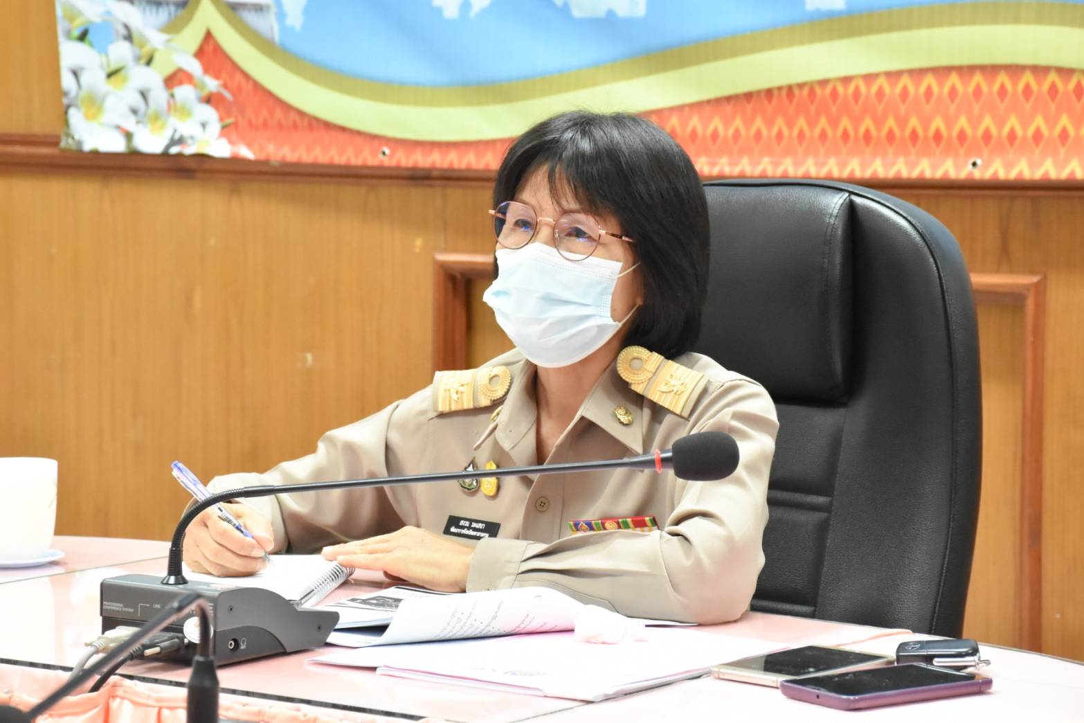 พช.มหาสารคาม ร่วมรับมอบนโยบายจากการประชุมกรมการพัฒนาชุมชน ผ่านระบบวีดีทัศน์ทางไกล(Video Conference)