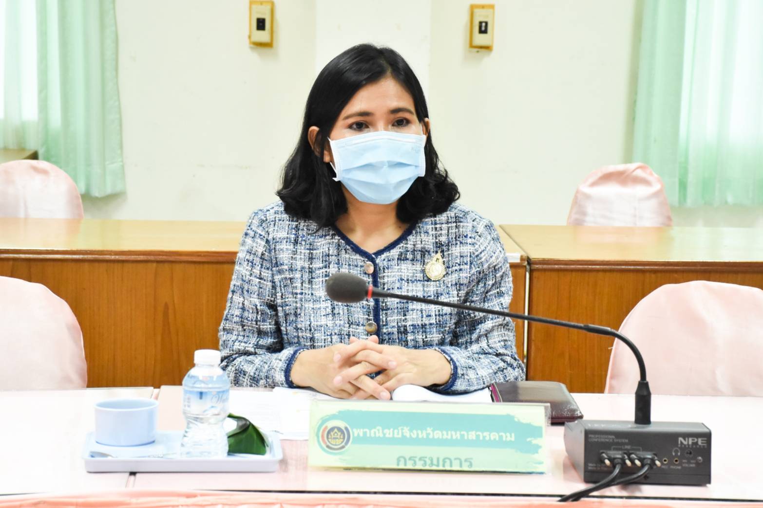 พช.มหาสารคาม ร่วมกับคณะกรรมการเครือข่ายองค์ความรู้ (Knowledge-Based OTOP : KBO) จังหวัดมหาสารคาม ประชุมพิจารณาการพัฒนาผลิตภัณฑ์ OTOP