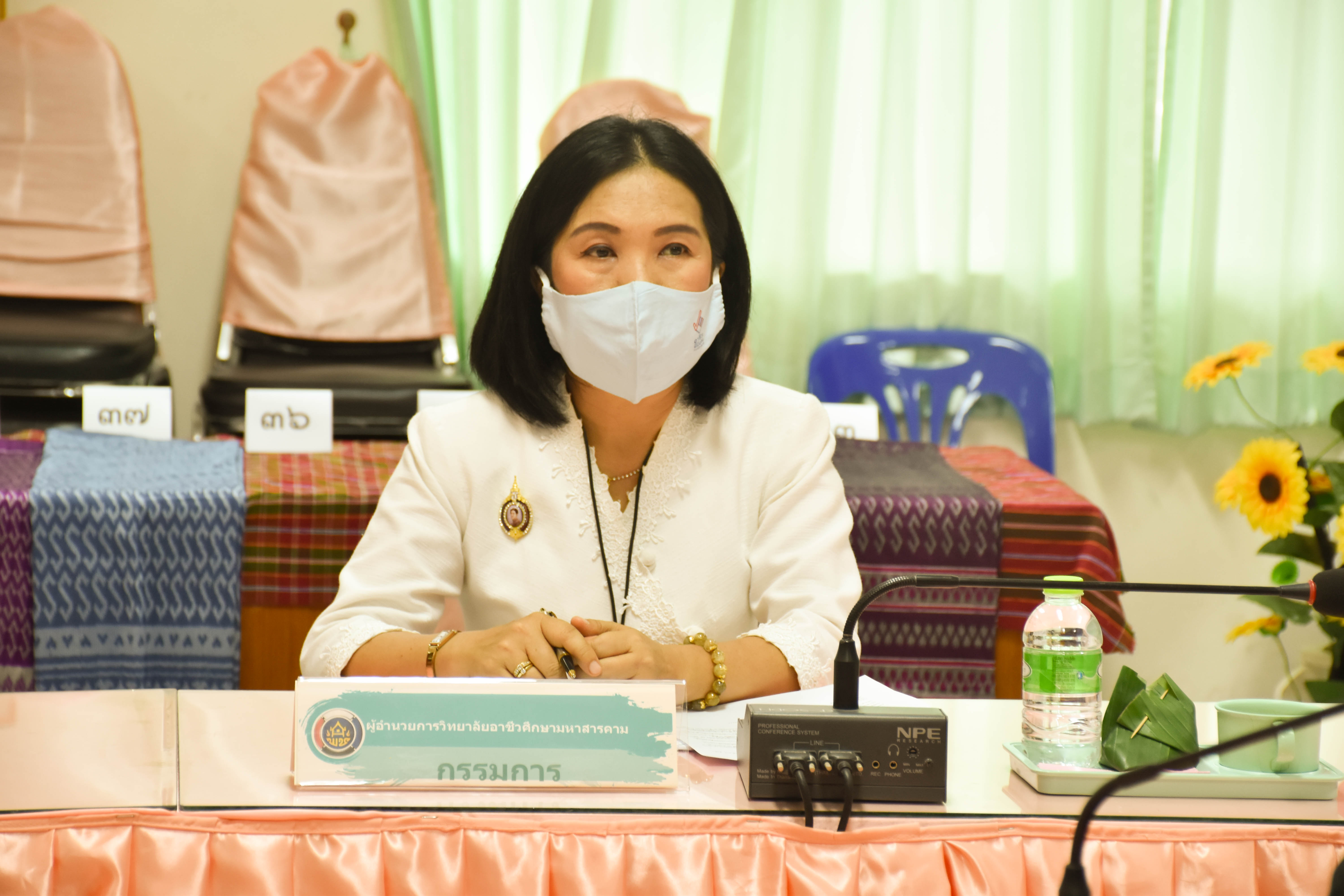 พช.มหาสารคาม ร่วมกับคณะกรรมการพิจารณาลายผ้าพระราชทาน “ผ้าลายขอเจ้าฟ้าสิริวัณณวรีฯ” ตามโครงการส่งเสริมภูมิปัญญาและพัฒนาศักยภาพผ้าไทย