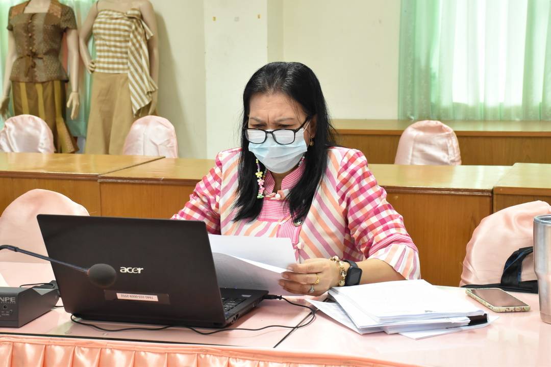 พช.มหาสารคาม ร่วมประชุมสร้างความเข้าใจกระบวนงาน การจัดซื้อ/จัดจ้าง โครงการ “โคก หนอง นา พช.” ผ่านระบบวีดิทัศน์ทางไกล (Video Conference)