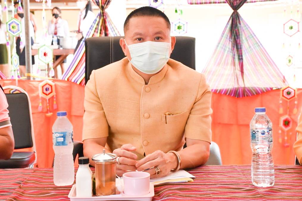 จังหวัดมหาสารคาม ผนึกกำลังส่วนราชการและภาคีพัฒนาร่วมคัดสรรหมู่บ้านเศรษฐกิจพอเพียง “อยู่ เย็น เป็นสุข” ดีเด่น ระดับจังหวัด ประจำปี 2564