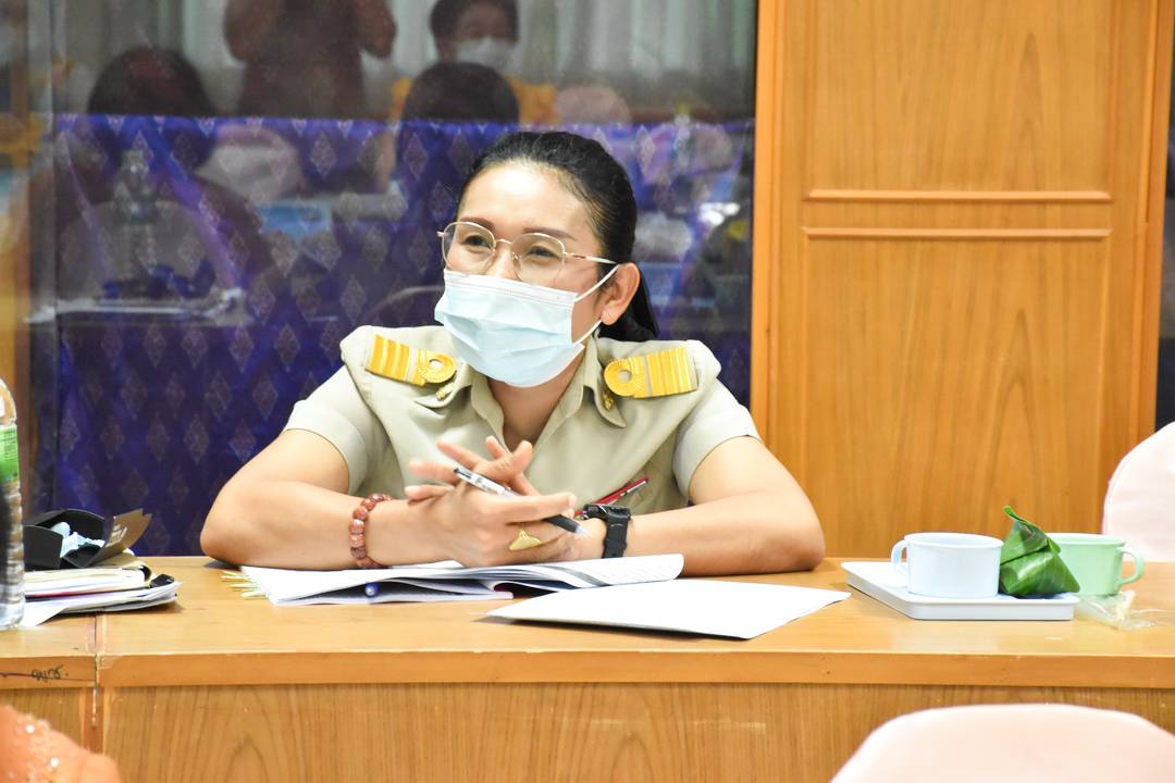 คณะทำงานขับเคลื่อนกองทุนพัฒนาบทบาทสตรีจังหวัดมหาสารคาม ประชุมพิจารณาอนุมัติโครงการฯ หวังอุ้มกลุ่มสตรีต่อยอดอาชีพสร้างรายได้ ฝ่าวิกฤต Covid-19