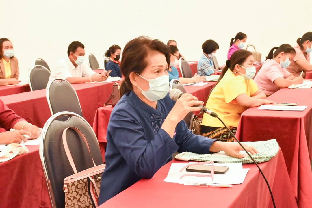 จังหวัดมหาสารคาม จัดกิจกรรมประชุมเชิงปฏิบัติการคณะกรรมการบริหารตลาดและเจ้าหน้าที่พัฒนาชุมชนที่เกี่ยวข้อง ภายใต้โครงการตลาดนัดคนไทยยิ้มได้