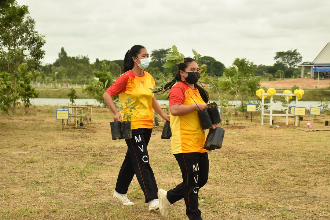 บริษัท ประชารัฐรักสามัคคีมหาสารคามฯ บูรณาการทำงานทุกภาคส่วน จัดกิจกรรม “ปลูกป่าปล่อยปลา” เฉลิมพระเกียรติเนื่องในโอกาสมหามงคลเฉลิมพระชนมพรรษา พระบาทสมเด็จพระปรเมนทรรามาธิบดีศรีสินทร มหาวชิราลงกรณพระวชิรเกล้าเจ้าอยู่หัว