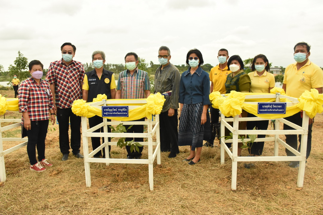 บริษัท ประชารัฐรักสามัคคีมหาสารคามฯ บูรณาการทำงานทุกภาคส่วน จัดกิจกรรม “ปลูกป่าปล่อยปลา” เฉลิมพระเกียรติเนื่องในโอกาสมหามงคลเฉลิมพระชนมพรรษา พระบาทสมเด็จพระปรเมนทรรามาธิบดีศรีสินทร มหาวชิราลงกรณพระวชิรเกล้าเจ้าอยู่หัว