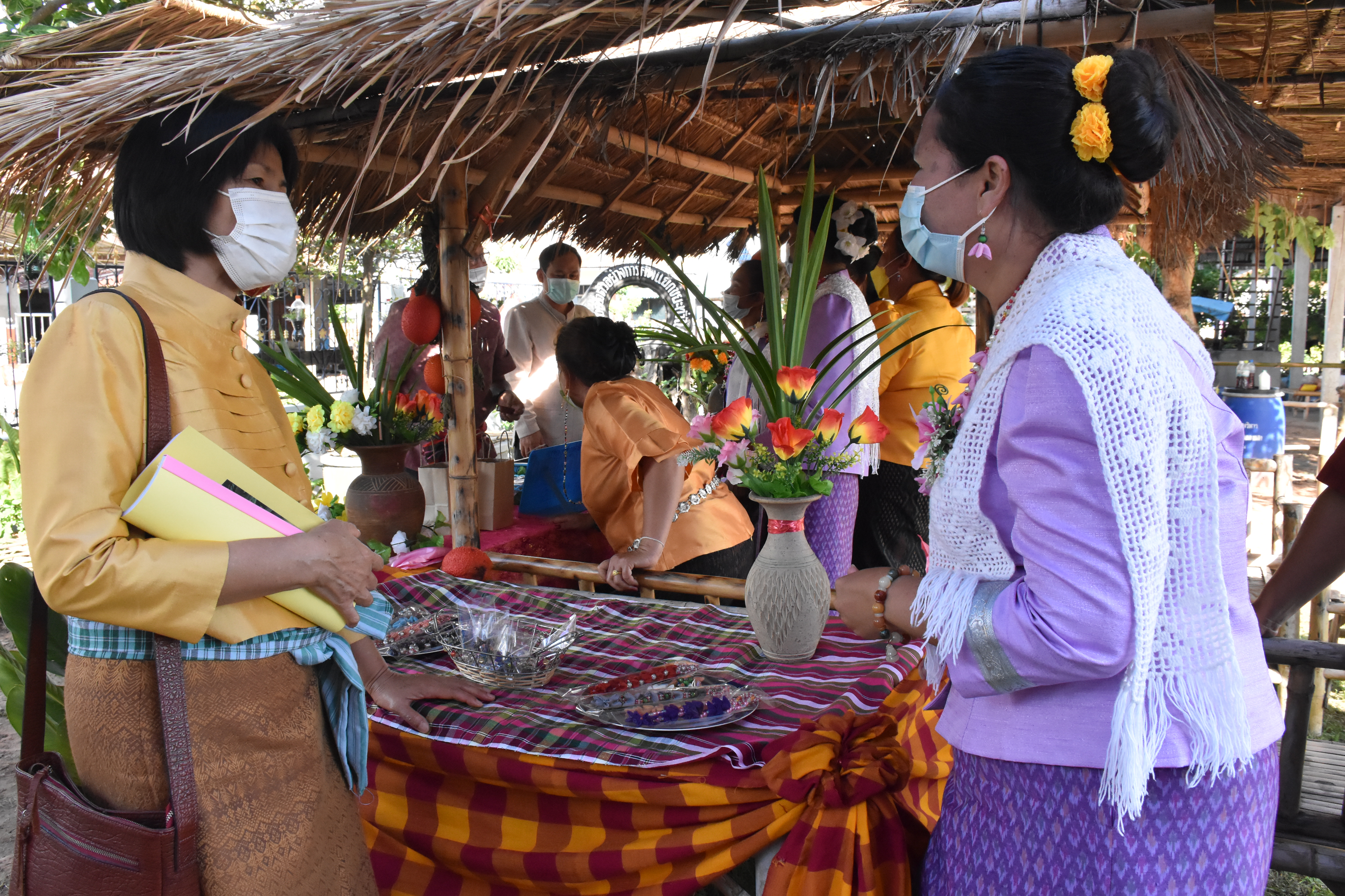 จังหวัดมหาสารคาม ลงพื้นที่ประกวดหมู่บ้านเศรษฐกิจพอเพียง “อยู่เย็น เป็นสุข” ดีเด่น ระดับจังหวัด ประจำปี 2564