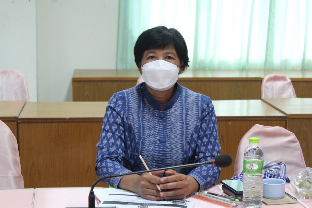 พช.มหาสารคาม ร่วมประชุมสร้างความเข้าใจ ขับเคลื่อนโครงการเสริมสร้างและพัฒนาผู้นำการเปลี่ยนแปลง ลุยสร้าง “ตู้ยาข้างบ้าน ตู้อาหารข้างครัว” ผ่านระบบ  Zoom Cloud Meeting
