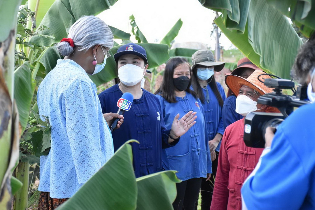 พช.มหาสารคาม ร่วมถ่ายทำรายการ “ประเด็นเด่น สุดสัปดาห์” และ รายการ “เศรษฐีบ้านทุ่ง” ออกอากาศทางช่อง ททบ. 5 เพื่อประชาสัมพันธ์งาน “โคก หนอง นา พัฒนาชุมชน”