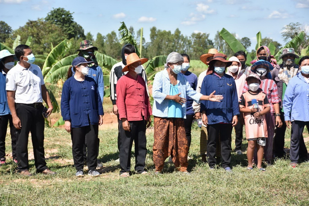 พช.มหาสารคาม ร่วมถ่ายทำรายการ “ประเด็นเด่น สุดสัปดาห์” และ รายการ “เศรษฐีบ้านทุ่ง” ออกอากาศทางช่อง ททบ. 5 เพื่อประชาสัมพันธ์งาน “โคก หนอง นา พัฒนาชุมชน”