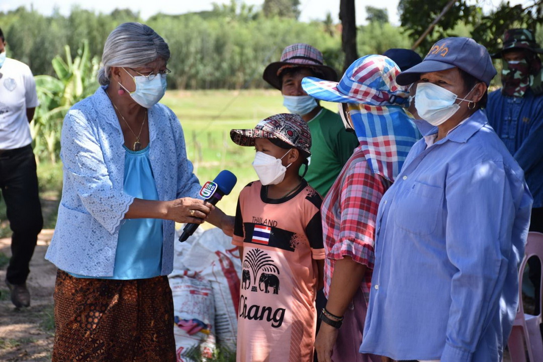 พช.มหาสารคาม ร่วมถ่ายทำรายการ “ประเด็นเด่น สุดสัปดาห์” และ รายการ “เศรษฐีบ้านทุ่ง” ออกอากาศทางช่อง ททบ. 5 เพื่อประชาสัมพันธ์งาน “โคก หนอง นา พัฒนาชุมชน”