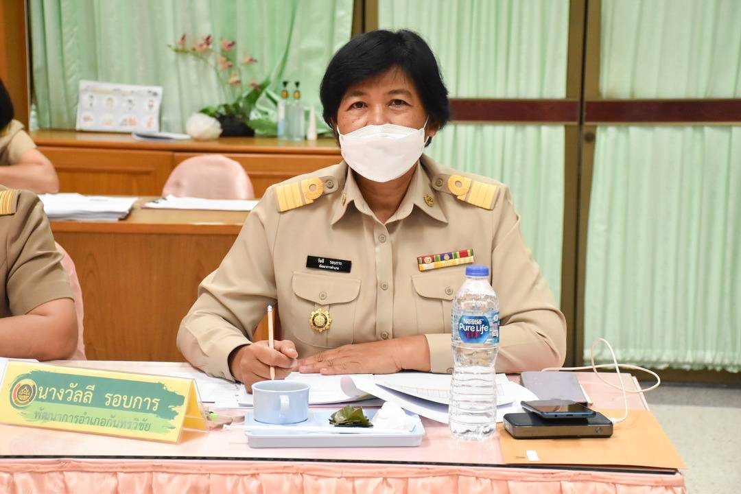 พช.มหาสารคาม ประชุมประจำเดือนสำนักงานพัฒนาชุมชนจังหวัดมหาสารคาม เพื่อสรุปผลการดำเนินงาน และติดตามเร่งรัดงานในไตรมาสสุดท้าย ประจำปีงบประมาณ 2564