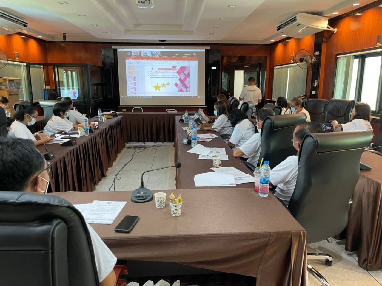 พช.มหาสารคาม จัดประชุมเชิงปฏิบิติการเพิ่มประสิทธภาพการส่งเสริมการมีส่วนร่วมภาคประชาชนในการสร้างความโปร่งใสและป้องกันการทุจริตประพฤติมิชอบ จังหวัดมหาสารคาม ผ่านโปรแกรม ZOOM Cloud Meetings