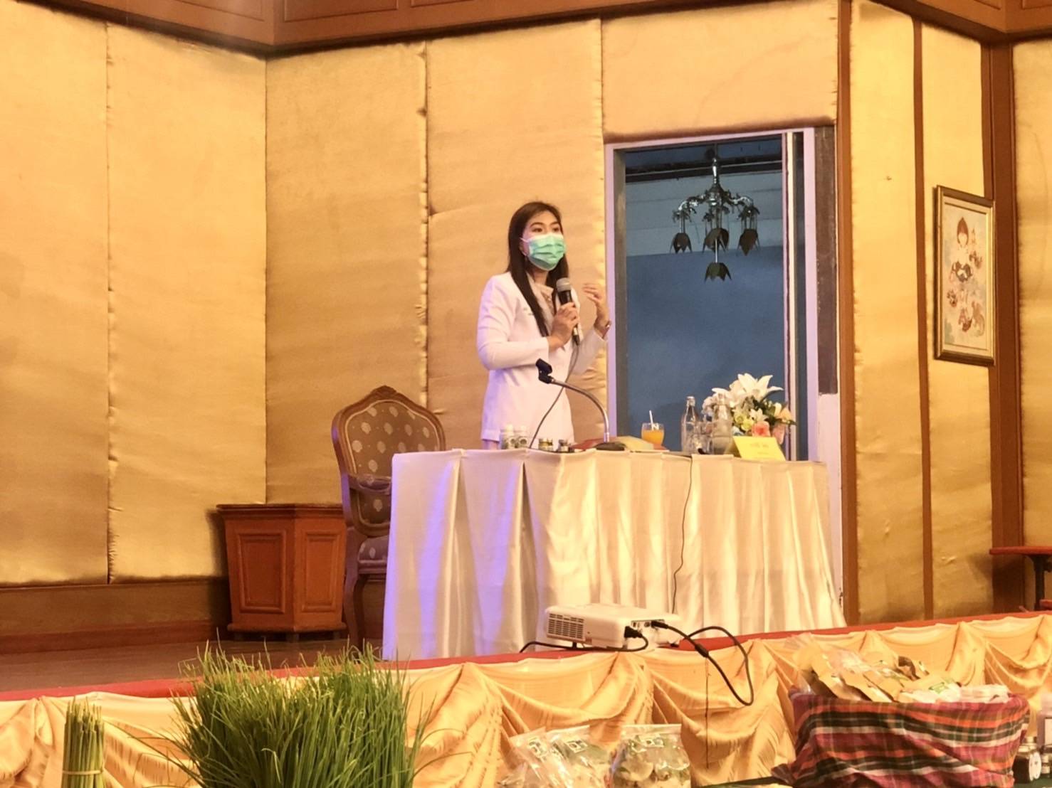 พช.มหาสารคาม จัดประชุมเชิงปฏิบัติการสร้างรายได้จากกิจการอาหารปลอดภัย (โรงพยาบาล โรงเรียน โรงแรม ร้านอาหาร)