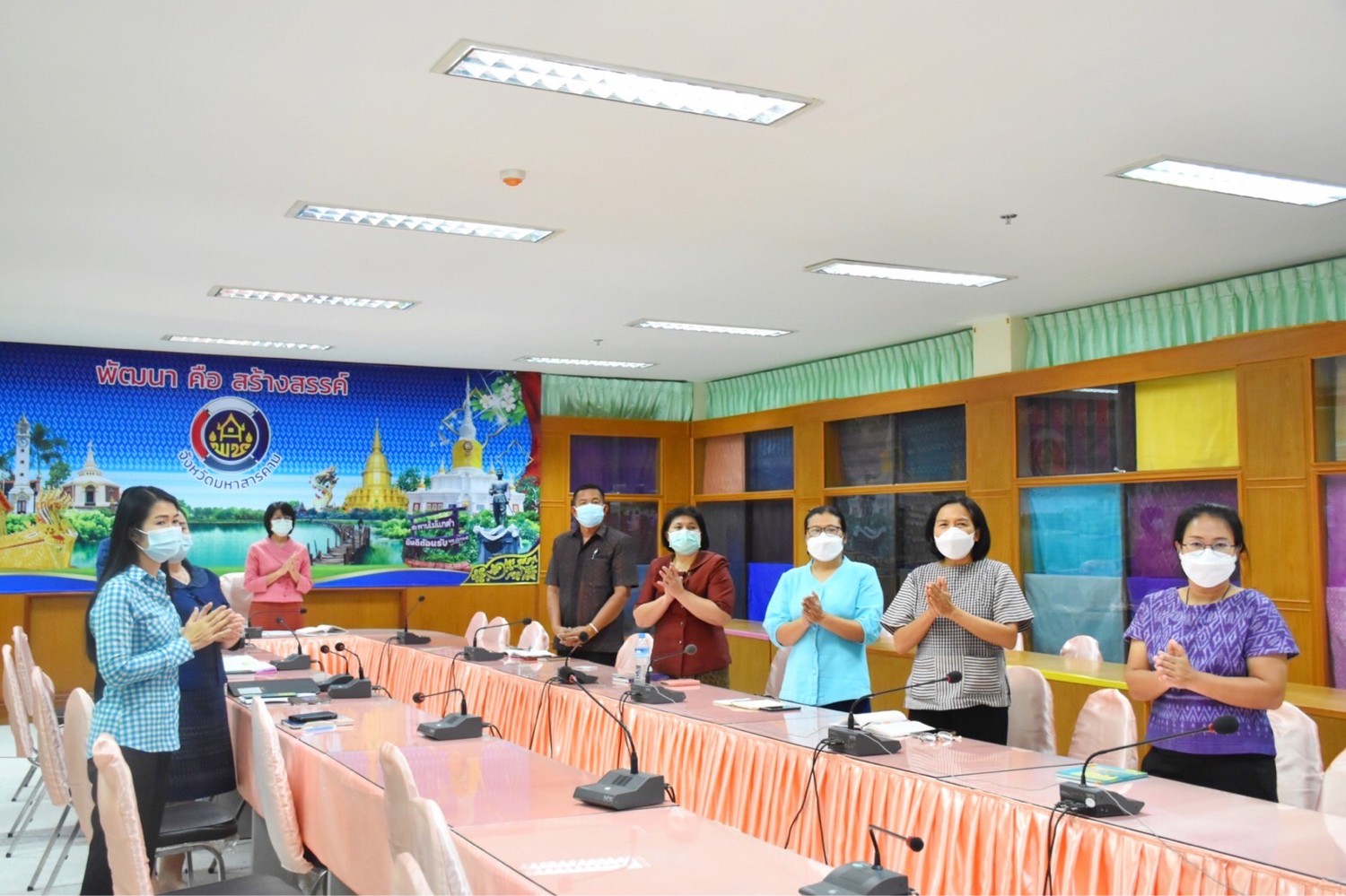 พช.มหาสารคาม ร่วมประชุมกรมการพัฒนาชุมชน ครั้งที่ 10/2564 ผ่านระบบวีดีทัศน์ทางไกล (Video Conference)