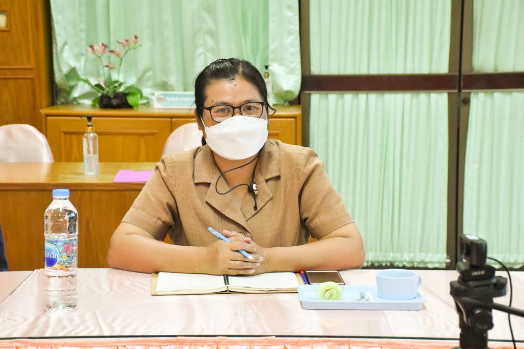 พช.มหาสารคาม เข้าร่วมประชุมชี้แจงสร้างความเข้าใจ โครงการพัฒนาพื้นที่ต้นแบบการพัฒนาคุณภาพชีวิตตามหลักทฤษฎีใหม่ ประยุกต์สู่ “โคก หนอง นา โมเดล” ผ่านระบบ Zoom Cloud Meeting